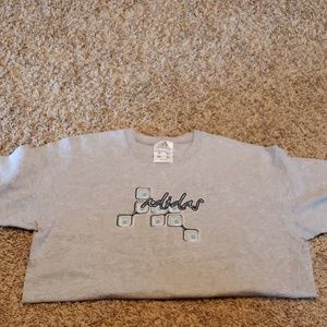 Adidas tee